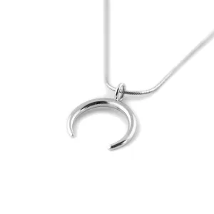 Mystic necklace in the shape of crescent - ANEBY Thumbnail