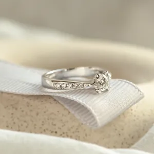 Gold ring with diamonds LOTE Thumbnail