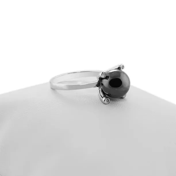 Ring with hematite and diamonds BURAS Image