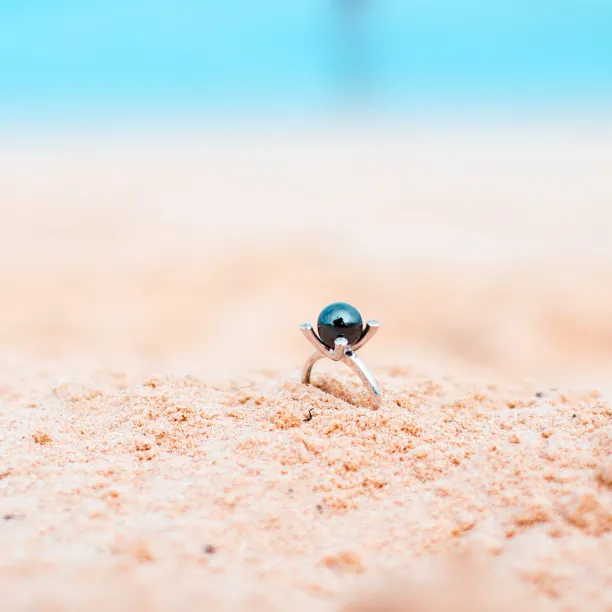 Ring with hematite and diamonds BURAS Image
