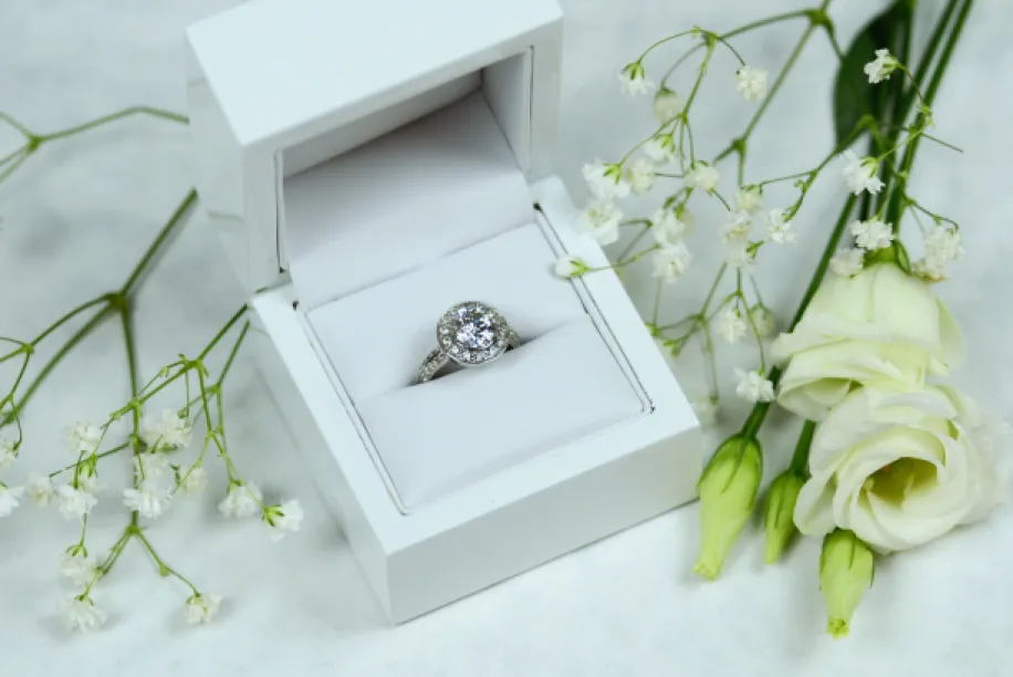 Halo silver ring with zirkons IMSROA Image