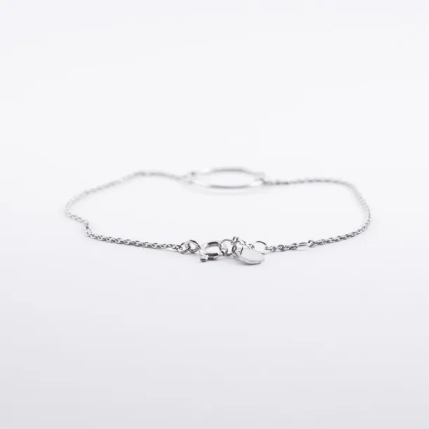 Minimalist sterling silver bracelet KARME Image