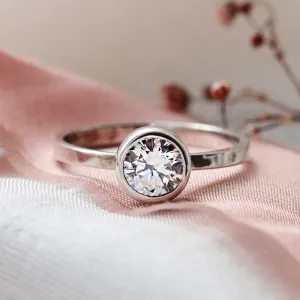 Engagement ring with moissanit ORELIA Thumbnail