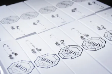 Simple Sterling Silver bracelet with Zircon LOKKA Thumbnail