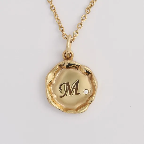 Personalised diamond necklace COLETTE Image