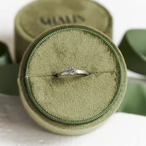 Atypical engagement ring with diamond and tree bark surface RIAN Thumbnail