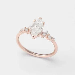 Moissanite engagement ring BRIANNA Thumbnail