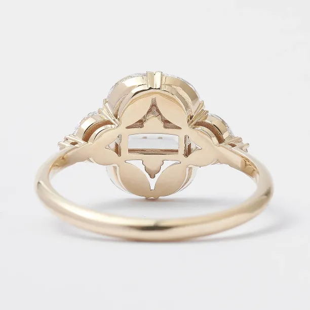 Vintage lab grown diamond ring ELIZETE Image