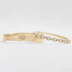 Unusual diamond wedding bands DARLING Thumbnail