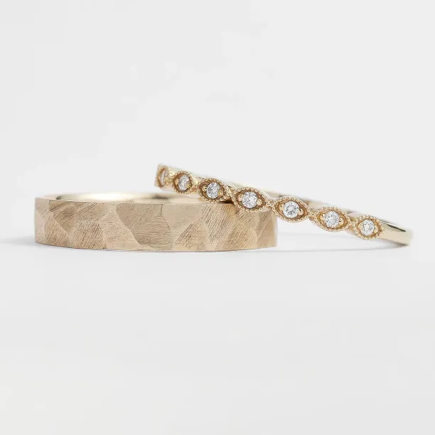 Elegant half eternity ring with diamonds CHRISTIE Image