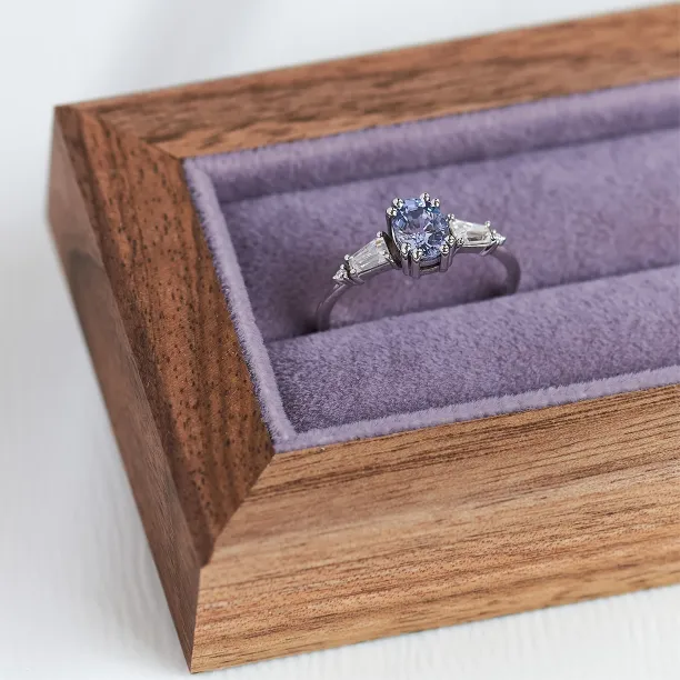 Gold ring with teal oval sapphire DIANA Image