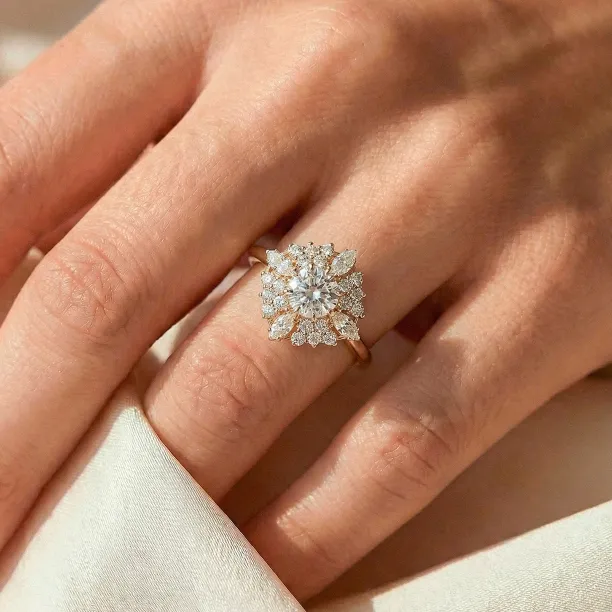 Statement ring with lab-grown diamonds STEPHANIE Image
