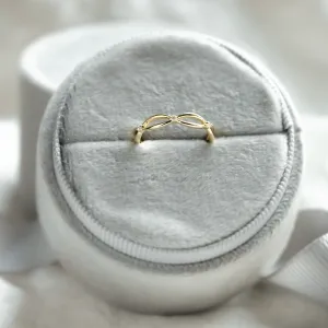 Gold diamond twisted ring ROMANCE Thumbnail