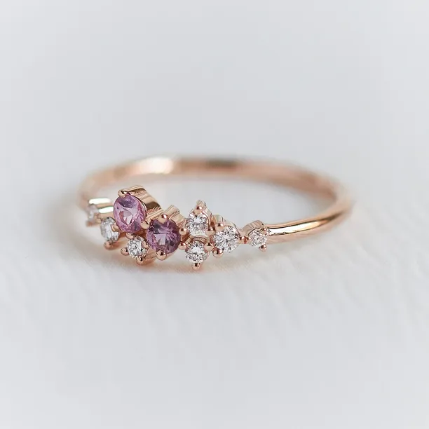 Pink sapphire and lab-grown diamond engagement ring CLARETTE Image