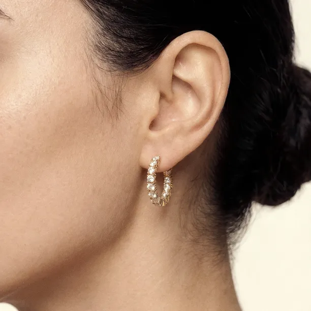 Gold earrings with lab grown diamonds SIERAH Image