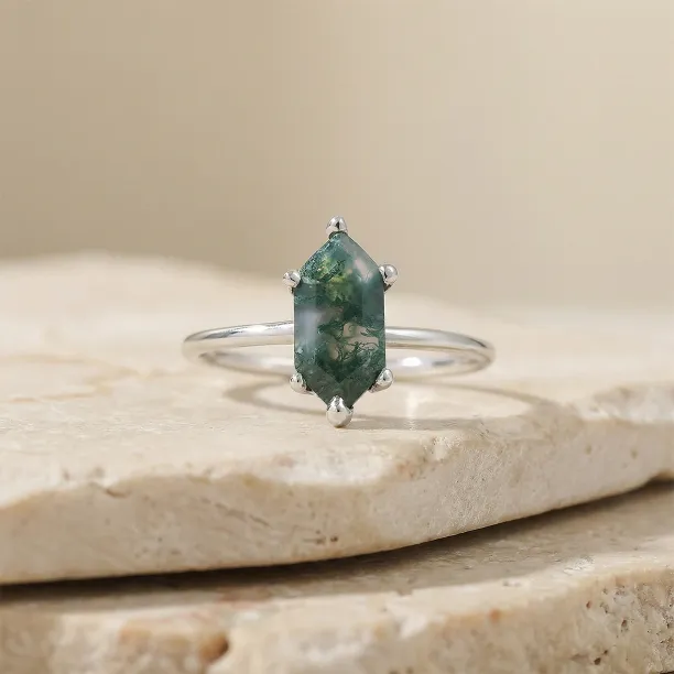 Gold ring with hexagon moss agate KLERA Image