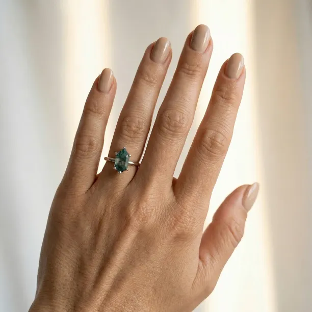Gold ring with hexagon moss agate KLERA Image