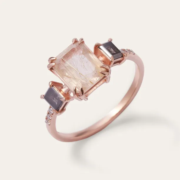 Vintage ring with rutilated quartz and salt and pepper diamonds FRANCI Image