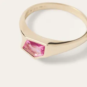 Gold atypical ring with asymmetric pink sapphire EDITH