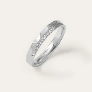 Hammered diamond wedding rings IRENE Thumbnail