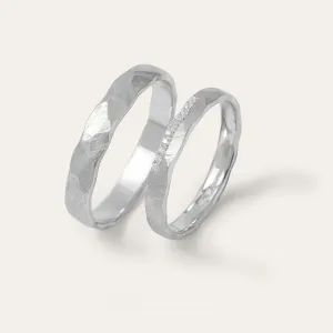 Hammered diamond wedding rings ETERNA Thumbnail