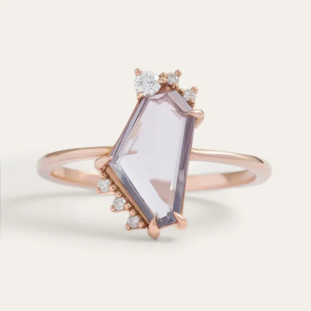 Gold ring with natural sapphire in violet colour SUZANNE Image