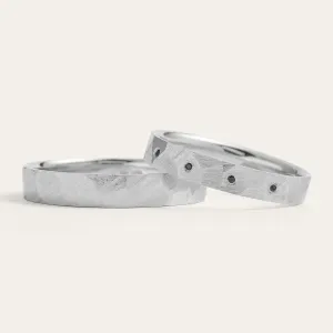Hammered white gold wedding rings with black diamonds MILANO  Thumbnail