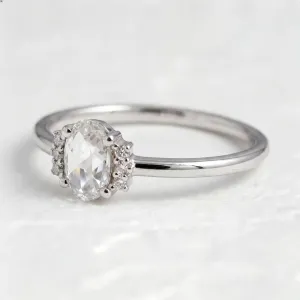 Lab grown diamond ring in vintage style LIRA Thumbnail