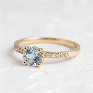 Blue topaz in gold ring with diamonds GINEVRA