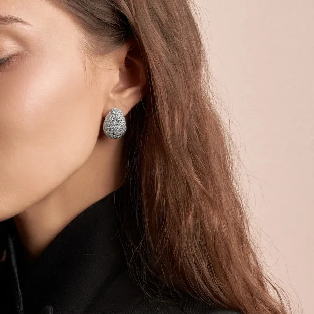 Gold earrings with lab-grown diamonds AMALIA Image