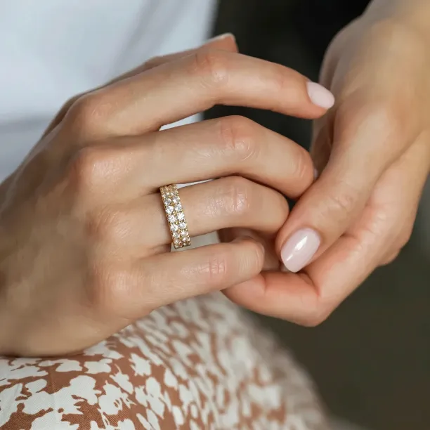 Luxury diamond wedding band NENNA Image