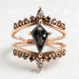 Vintage split shank salt and pepper diamonds ring SPLIT
