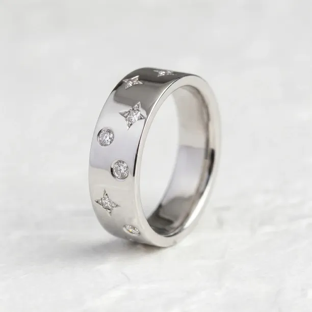Gold wedding ring with diamonds AZRAELLA Image
