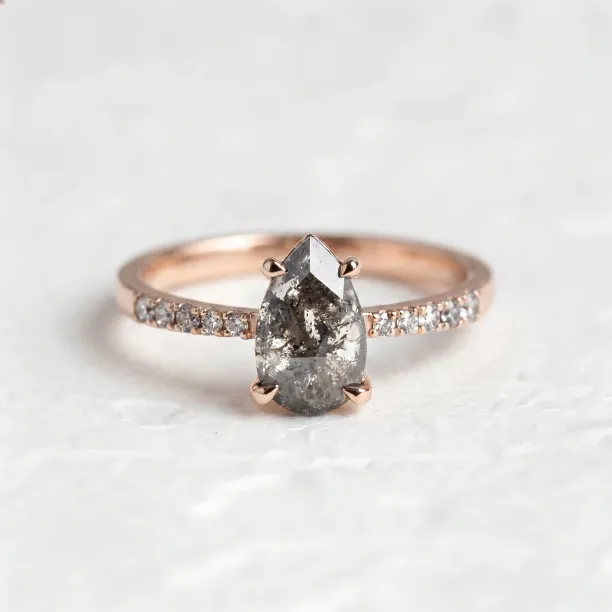 Vintage salt and pepper diamond engagement ring GRIONA Image