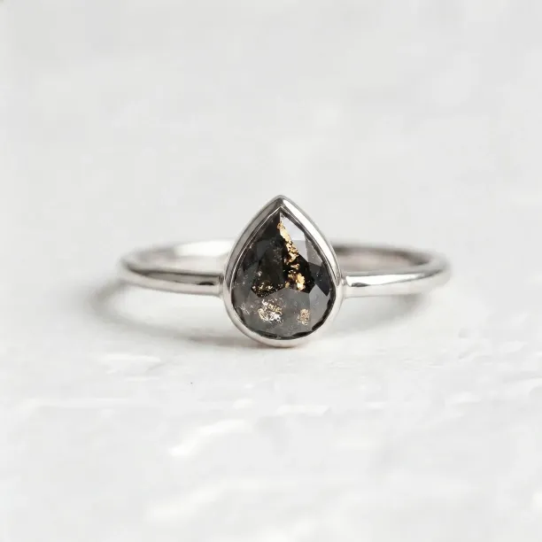 Minimalist pear salt'n'pepperr diamond ring EUFRASIO Image
