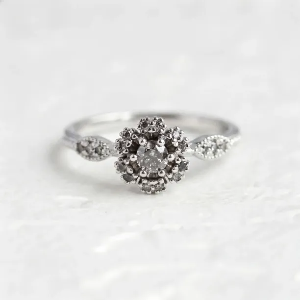 Engagement halo salt'n'pepper diamonds ring CALIMERO Image