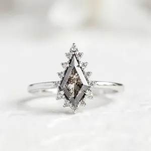 Gold cluster ring with salt'n'pepper diamonds DOMIZOS