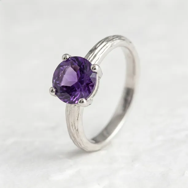 Amethyst twig ring VIOLETTE Image