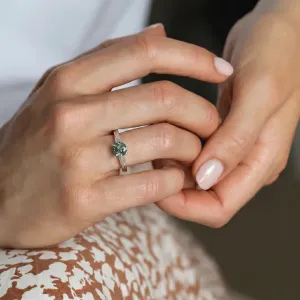 Gold Ring in Tree Bark Shape with Moss Agate SILVA Thumbnail