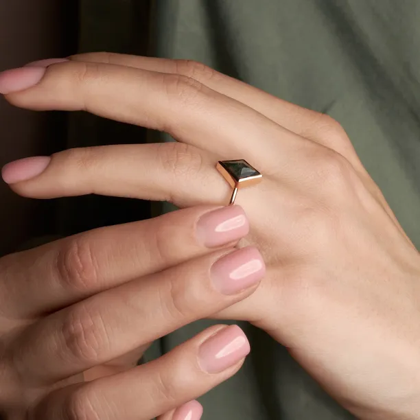 Gold ring with moss agate AUGUSTA Image