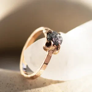 Gold ring with raw diamond VITA Thumbnail