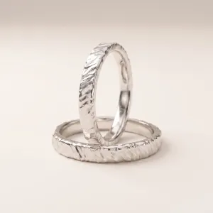 Unconventional wedding rings with texture TRACY Thumbnail