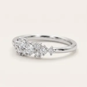 Diamond cluster ring CLARIS Thumbnail