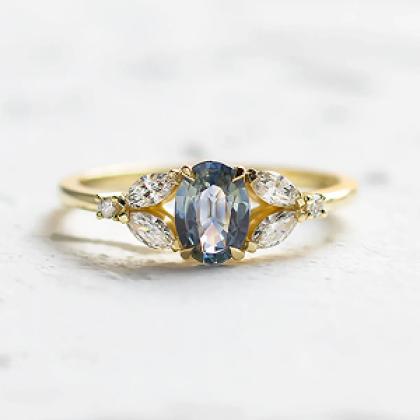 Sapphire: The perfect gemstone for unique engagement rings